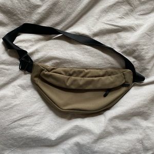 Everlane ReNew Transit Bag